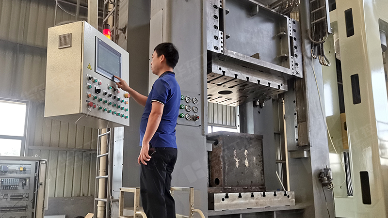 液壓機(jī)系統(tǒng)04