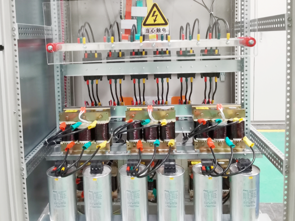 低壓柜細節